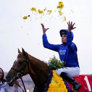 Breeders' Cup: William Buick comes from last to first on Mischief Magic in Juven ...