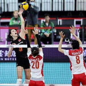 女排世俱杯天津0-3伊萨列小组第2 半决赛战瓦基弗